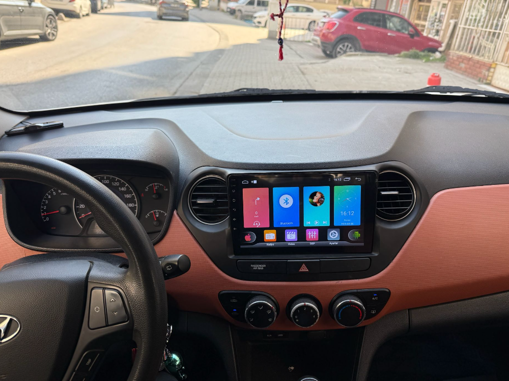 Hyundai İ10 2012-2018 Android Multimedya Sistemi 8/128 CARPLAY