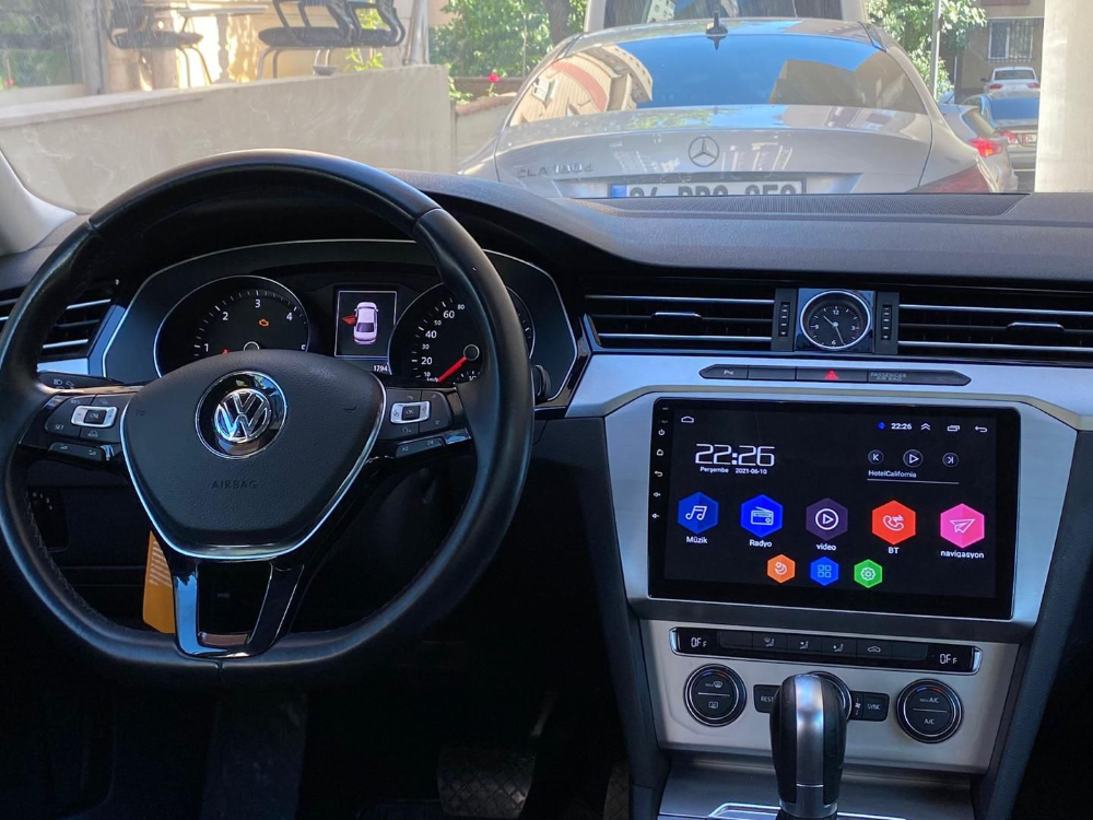 VOLKSWAGEN PASSAT B8 10'İNC ANDROİD