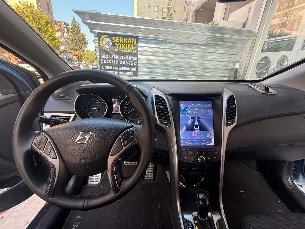 HYUNDAİ İ30 TESLA MULTİMEDYA CİHAZI 4GB 64-HAFIZA CARPLAY